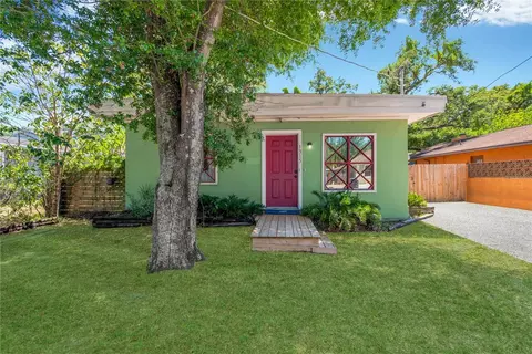 1315 E Osborne Ave, Tampa, FL 33603