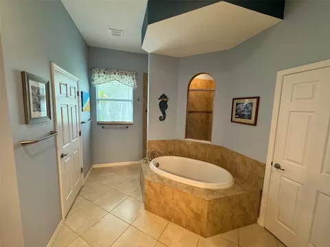 Bath - 13119 50th Ct E, Parrish, FL 34219 photo 1 of 2