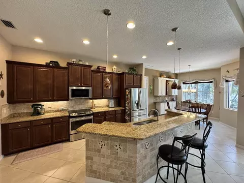 Kitchen - 13119 50th Ct E, Parrish, FL 34219 photo 1 of 2