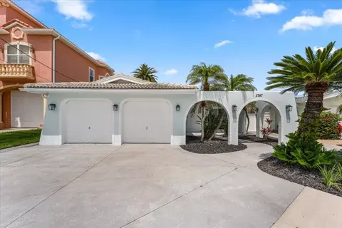 3747 Floramar Ter, New Port Richey, FL 34652