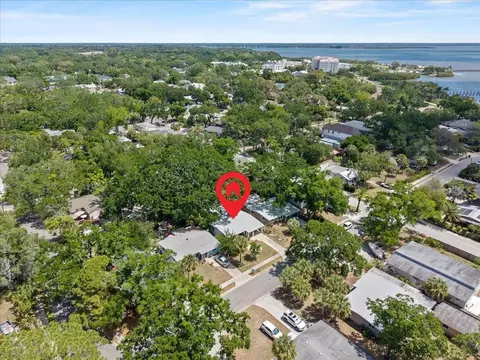 531 6th St S, Safety Harbor, FL 34695