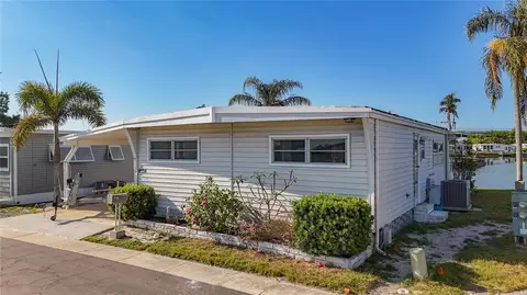 10178 N Lake Dr #45, Largo, FL 33773