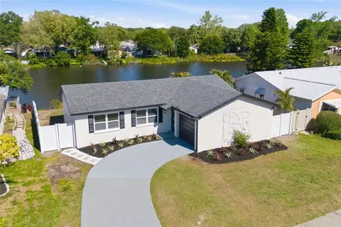 1423 Chesterfield Dr, Dunedin, FL 34698