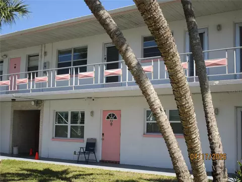5900 21st St N #15, Saint Petersburg, FL 33714