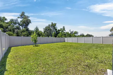 Exterior - 3255 Silver Date Dr, Wimauma, FL 33598 photo 9 of 10