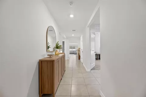Entry Way - 3255 Silver Date Dr, Wimauma, FL 33598 photo 2 of 5