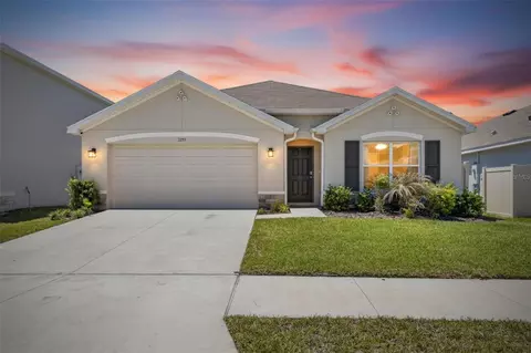 Exterior - 3255 Silver Date Dr, Wimauma, FL 33598 photo 3 of 10