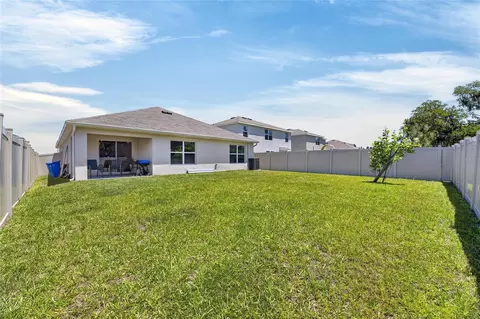 Exterior - 3255 Silver Date Dr, Wimauma, FL 33598 photo 7 of 10