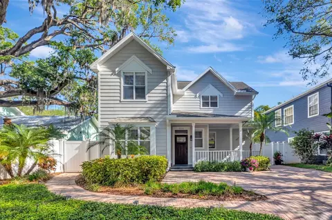 3113 W Oakellar Ave, Tampa, FL 33611