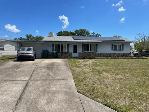 5833 Mckee Lake Dr N, Saint Petersburg, FL 33709