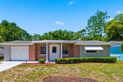 3303 Williamsburg Loop, Holiday, FL 34691