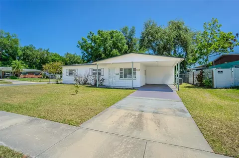 5617 Halifax Dr, Tampa, FL 33615