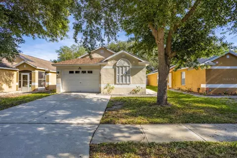10401 Lakeside Vista Dr, Riverview, FL 33569