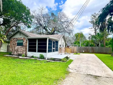 5045 Green Key Rd, New Port Richey, FL 34652