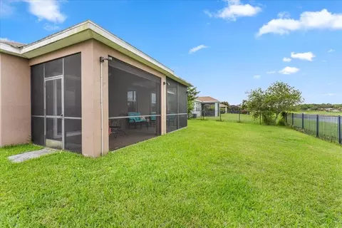 Exterior - 8005 112th Ave E, Parrish, FL 34219 photo 8 of 14