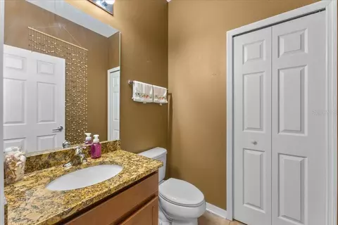Bath - 8005 112th Ave E, Parrish, FL 34219 photo 7 of 7