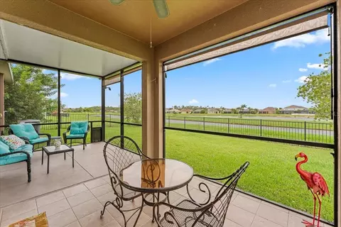 Exterior - 8005 112th Ave E, Parrish, FL 34219 photo 3 of 14