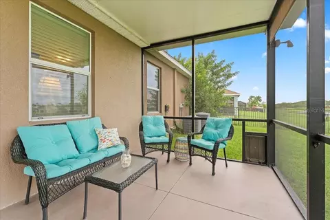 Exterior - 8005 112th Ave E, Parrish, FL 34219 photo 5 of 14