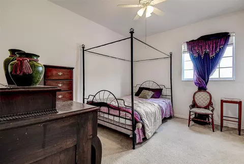 Bedroom - 14985 Alan Ct, Largo, FL 33771 photo 3 of 4