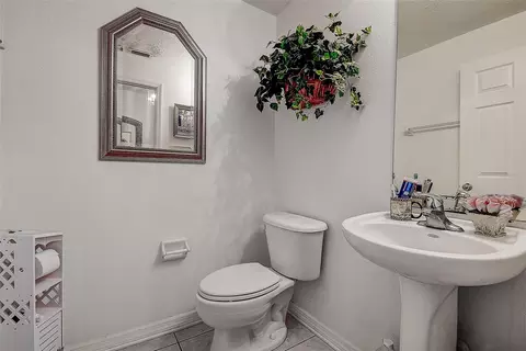 Bath - 14985 Alan Ct, Largo, FL 33771 photo 1 of 4