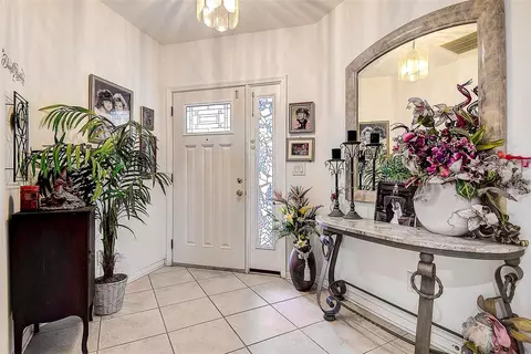 Entry Way - 14985 Alan Ct, Largo, FL 33771 photo 1 of 1