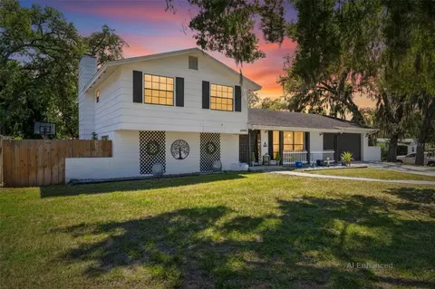 6609 Jennifer Dr, Temple Terrace, FL 33617