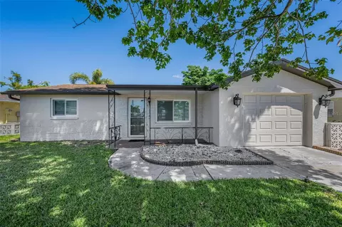 1184 Chelsea Ln, Holiday, FL 34691