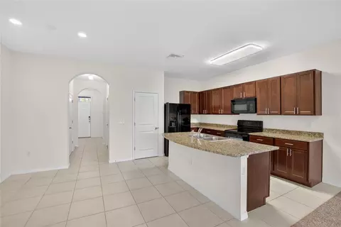 Entry Way - 8850 Indigo Trail Loop, Riverview, FL 33578 photo 8 of 16