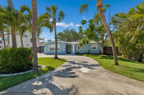 4790 Shore Acres Blvd NE, Saint Petersburg, FL 33703