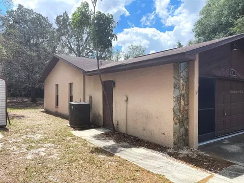 Exterior - 5526 Cactus Cir, Spring Hill, FL 34606 photo 2 of 7