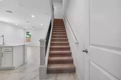 610 Silver Stream Ct, Brandon, FL 33511 photo 5