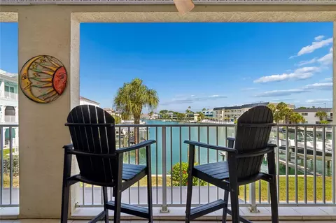 152 117th Ave, Saint Petersburg, FL 33706