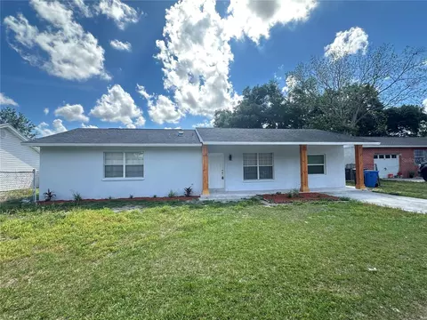 804 S Parsons Ave, Seffner, FL 33584