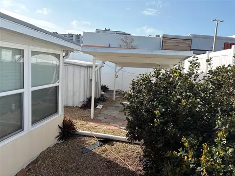 111 174th Ave E, Redington Shores, FL 33708 photo 4