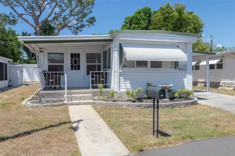 4368 72nd Way N #111, Saint Petersburg, FL 33709