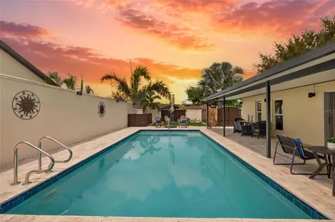 13522 Avista Dr, Tampa, FL 33624