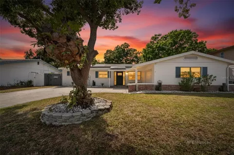 2842 61st Ln N, Saint Petersburg, FL 33710