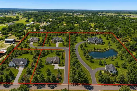19084 Red Bird Ln #LOT 5, Lithia, FL 33547 photo 4