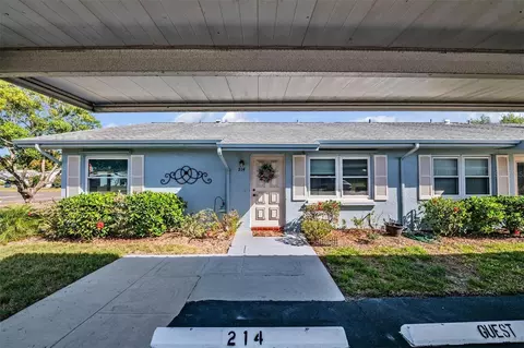 214 Gloucester Blvd, Sun City Center, FL 33573
