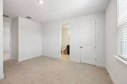 Bedroom - 120 Foresthaven St, Ormond Beach, FL 32174 photo 6 of 12
