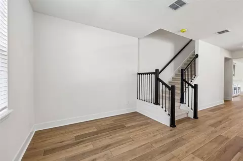 Entry Way - 120 Foresthaven St, Ormond Beach, FL 32174 photo 1 of 3