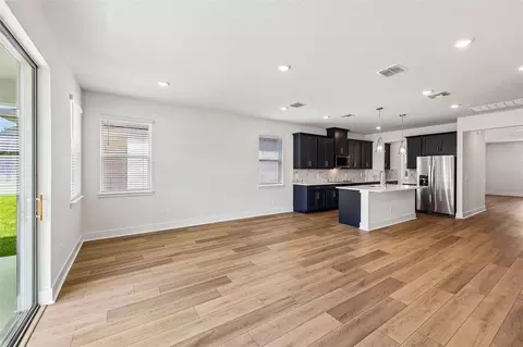 Living - 120 Foresthaven St, Ormond Beach, FL 32174 photo 7 of 8