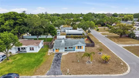 10437 52nd Ave N, Saint Petersburg, FL 33708