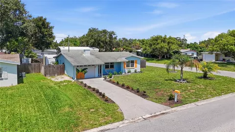 10437 52nd Ave N, Saint Petersburg, FL 33708