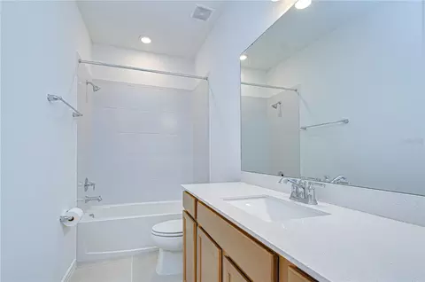 Bath - 12105 Orchid Ash St, Riverview, FL 33579 photo 5 of 5
