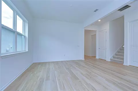 Living - 12105 Orchid Ash St, Riverview, FL 33579 photo 2 of 5