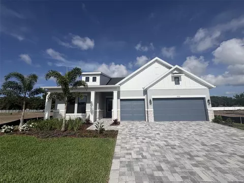6823 Heron Meadow Dr, Sarasota, FL 34241