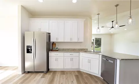 Kitchen - 7825 Pine Glen Rd, Sebring, FL 33876 photo 1 of 4