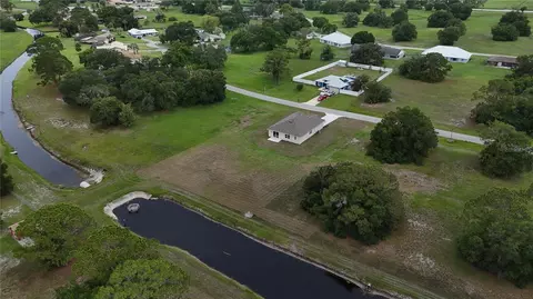View/Area - 7825 Pine Glen Rd, Sebring, FL 33876 photo 3 of 7