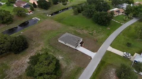 View/Area - 7825 Pine Glen Rd, Sebring, FL 33876 photo 6 of 7